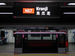 Stasiun Kranji, titik awal para pelancong yang akan melanjutkan perjalanan ke Malaysia via jalur darat. (dokumentasi pribadi)