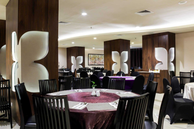 Mariposa Restaurant Best Western Papilio Hotel Surabaya / dap