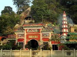 http://cina.panduanwisata.id