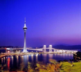 The beauty of Macau Tower (www.tripadvisor.com)