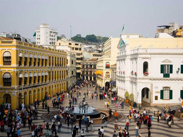 Senado Square (www.topchinatravel.com)