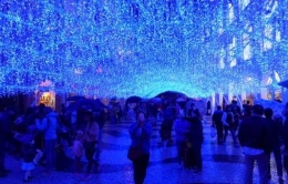 Light Festival di Senando Square, wajib untuk didatangi (sumber: tripadvisor.com)
