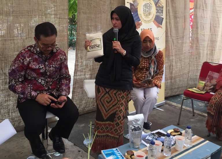 Bupati Indah Putri Indriani saat menjadi narasumber di acara Festival Panen Raya Nusantara di Jakarta