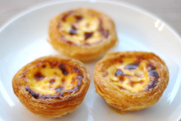 Sisi manis dan renyah kue Portuguese Egg Tart (Sumber foto : Macao Indonesia https://www.instagram.com/macaoindonesia/)