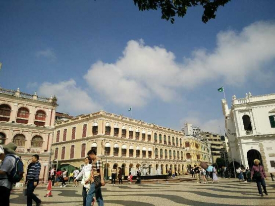 Senado Square
