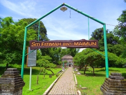 Gerbang masuk kompleks pusara Siti Fatimah Binti Maimun (dok.pri)