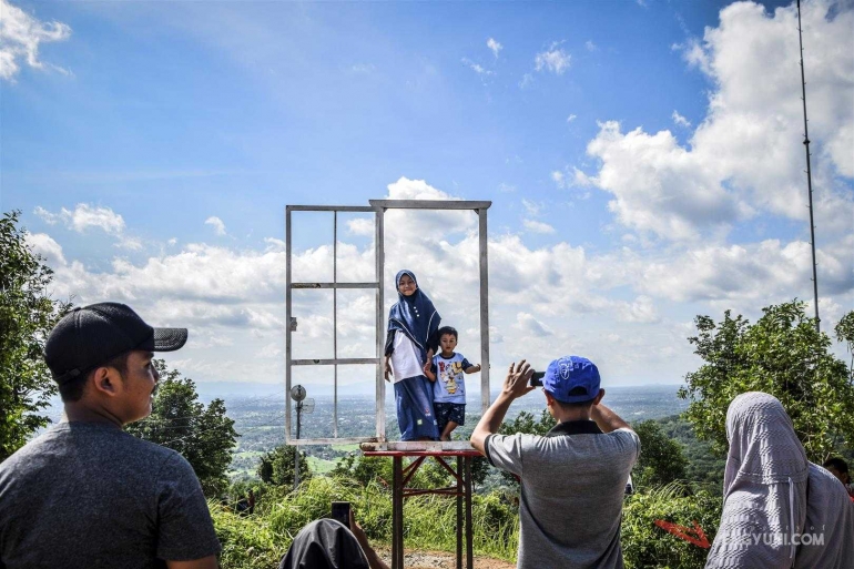 Salah Satu Spot Foto Tebing Breksi. Dokumentasi pribadi