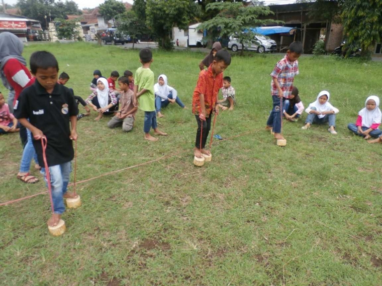 Mengenalkan Kembali Permainan Tradisional - Kompasiana.com Dampak Perkembangan Teknologi Terhadap Permainan Tradisional Anak Mengenalkan Kembali Permainan Tradisional - Kompasiana.com - Dampak Perkembangan Teknologi Terhadap Permainan Tradisional Anak
