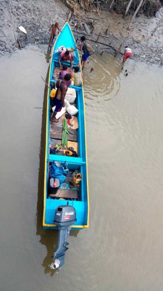 Transportasi Sungai di Papua. Dok:Pribadi