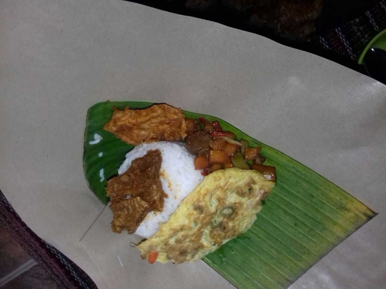 Isi nasi bungkus (Dokpri)