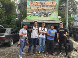 Setelah menjelajah wisata di Gunung Merapi menggunakan Jeep