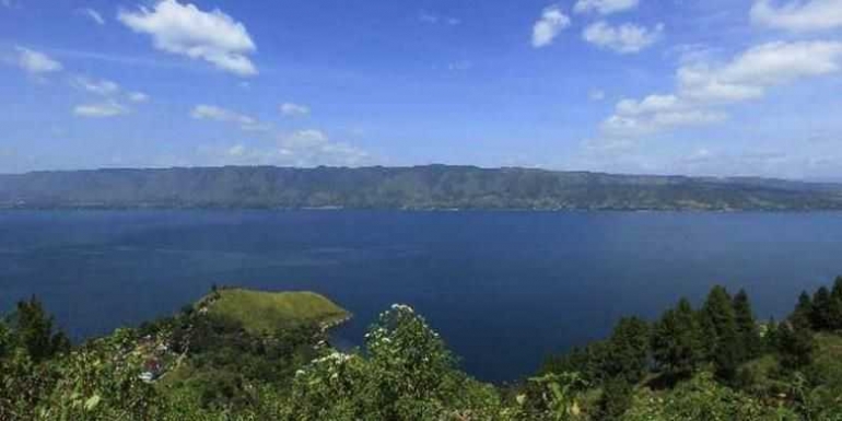 Danau Toba Sumatera Utara (sumber Kompas.com)