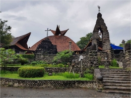 Gereja Kuno Puh Sarang (Dok. Pribadi)