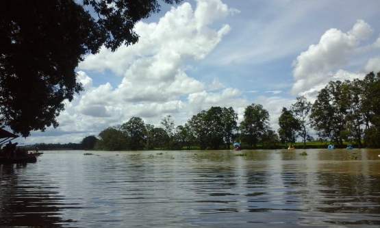 Pemandangan dam yang menyerupai danau. Dokpri