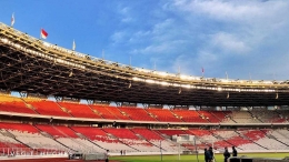 Nuansa Merah Putih menghiasi Stadion Utama Gelora Bung Karno (source: instagram @vegit_hughes)