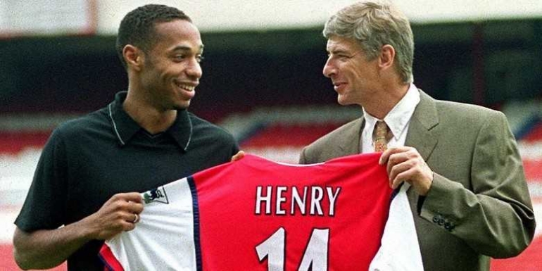 Thierry Henry, salah satu talenta terbaik yang dimiliki Arsenal dan Arsene Wenger (Sumber ilustrasi: juara.net)