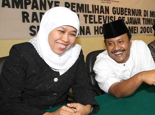 Khofifah dan Gus Ipul (dok detik.com)