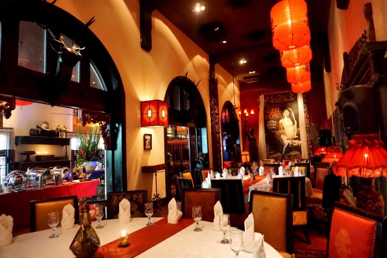 The Suzie Wong Lounge.