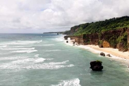 Keindahan alam nan memesona dilihat dari Tanjung Radar (foto dindin)