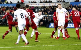 Defender Swansea, Alfie Mawson, scored a winning goal (www.telegraph.co.uk/football)