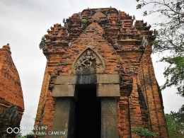 Candi Dewi Durga, Chand Po Nagar, Kauthara, Nga Trang, Vietnam. (AH Tjio)