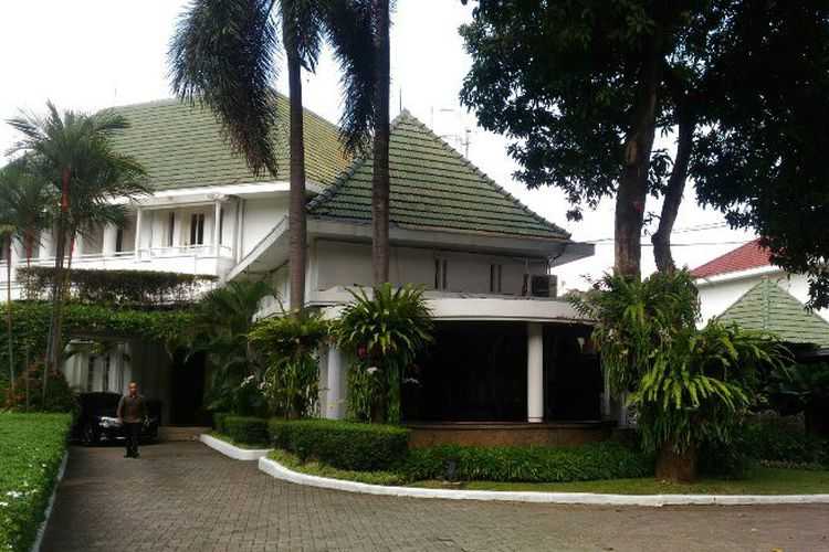 Rumah dinas Gubernur DKI Jakarta di Jalan Taman Suropati, Menteng, Jakarta Pusat, Rabu (22/11/2017).