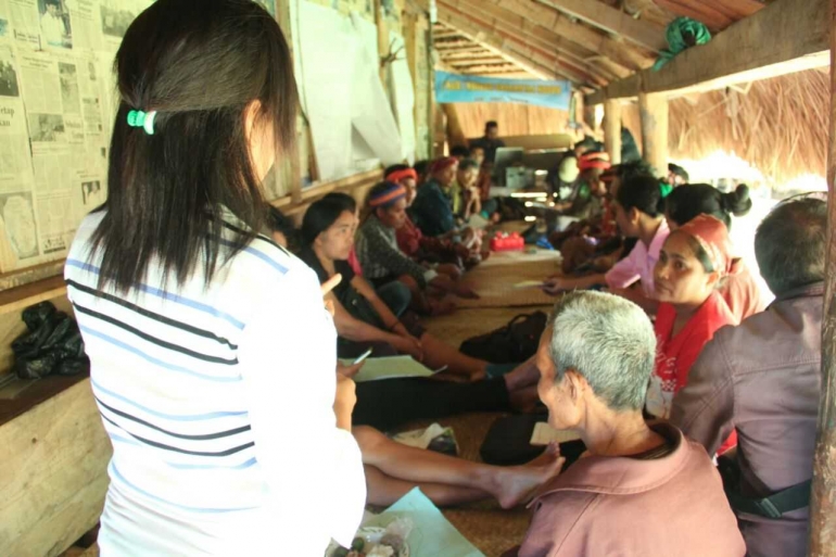 Bersama AMAN wilayah Sumba, Sembilan Rato ini mengungkapkan berbagai persoalan masyarakat adat di pulau Sumba khususnya di Tabera, Sumba Barat.