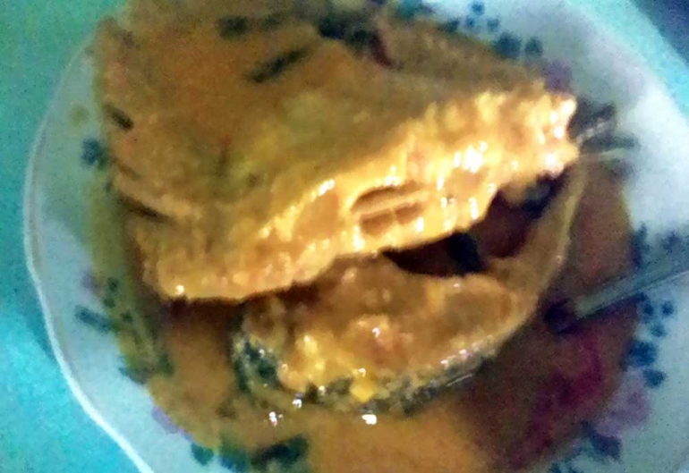 SEPIRING gulai gurami 'mudiak Payakumbuh', ciri khas kuliner rumah makan di kawasan utara Kabupaten Limapuluh Kota. (DOK. PRIBADI)
