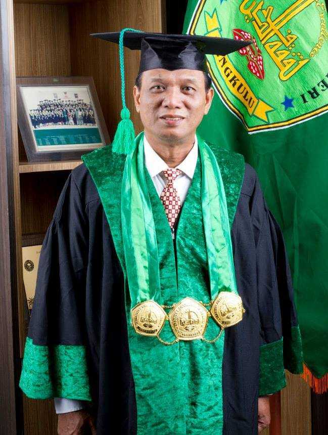 Prof. Dr. H. Sirajuddin, M. M.Ag,MH (dokumentasi sawomatengstudio.com)