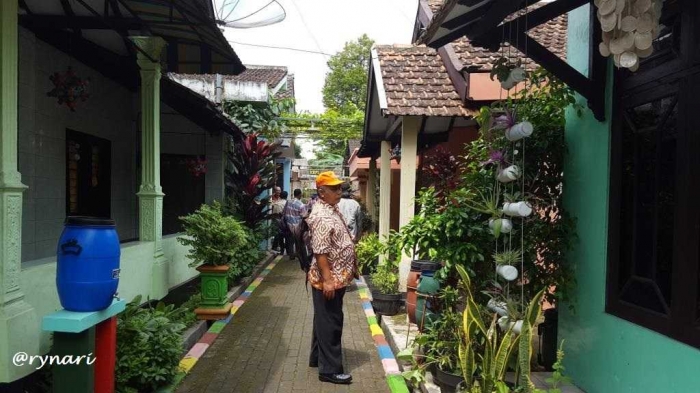 Pekarangan apik resik di RT 01 Togaten (Dokumentasi pribadi)