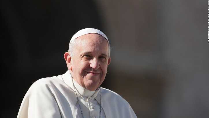 Paus Fransiskus (Foto; CNN.com)