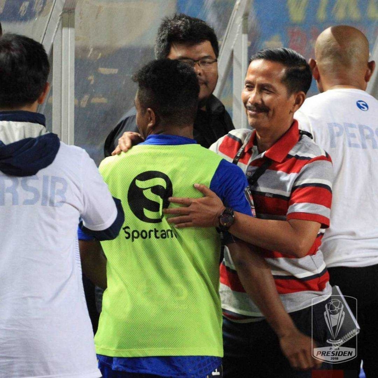 Coach Djanur (Sumber Gambar: PSMS Medan Official)