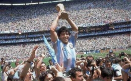 Diego Maradona (Telegraph.co.uk)