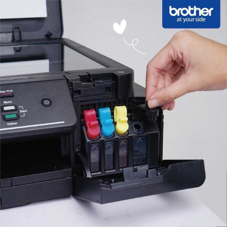 Brother Mencetak Lebih Hemat dengan Teknologi Ink Tank Brother Mencetak Lebih Hemat dengan Teknologi Ink Tank