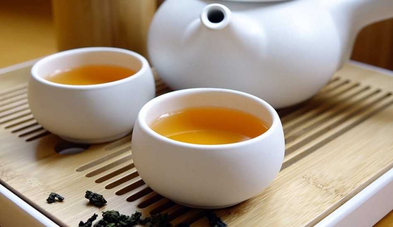 Teh Oolong (Sumber : visiontimes.com)
