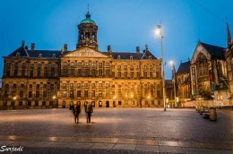 Istana Amsterdam, sepi waktu subuh
