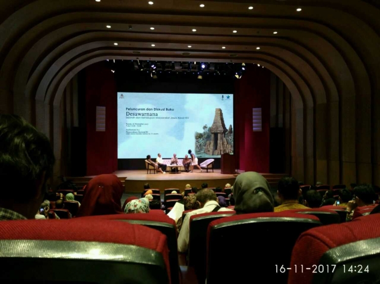 auditorium lantai 2 Perpusnas (dokpri)