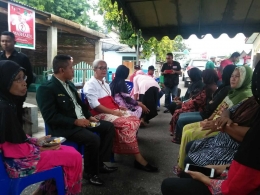 Suasana Dialog Emi dengan Warga Kampung Bugis,Sumba Timur (Dok.DFH)