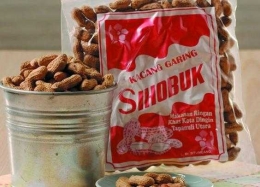 Kacang Sihobuk (Sumber: hibatak.com)