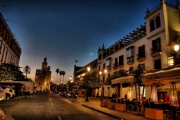 Buenas Noches, Sevilla (dokumentasi pribadi)