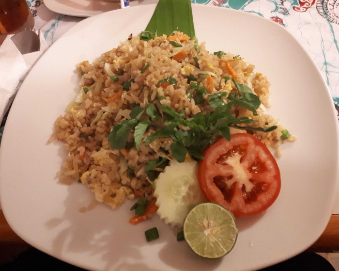 Kiprah Rumah Makan Indonesia di Meksiko oleh Gentur Kiprah Rumah Makan Indonesia di Meksiko oleh Gentur