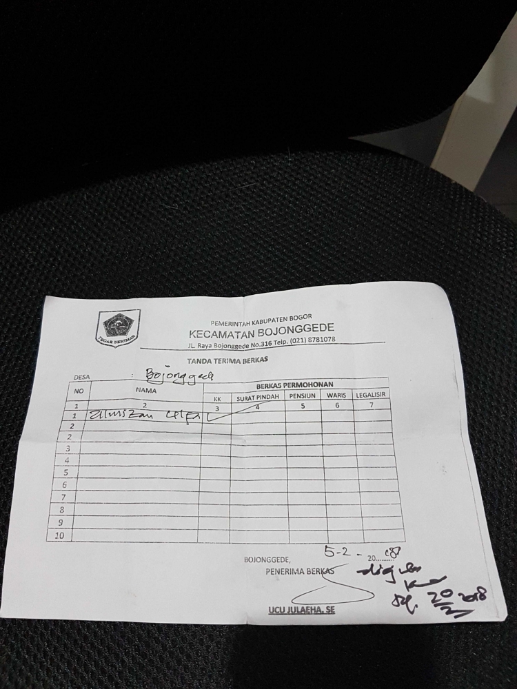 Bukti peromohonan KK a.n. Almizan Ulfa di Kantor Kecamatan Bojong Gede, Kabupaten Bogor