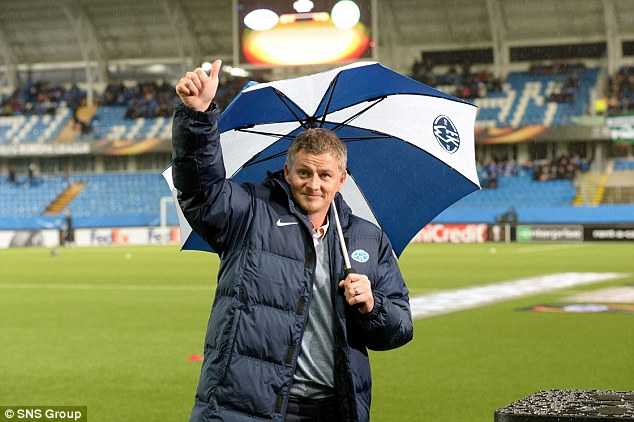 Solskjaer kini melatih Molde (Daily Mail)