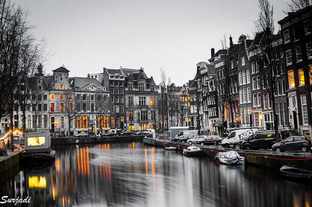  Suasana pagi hari di Herengracht