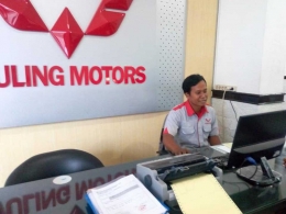 ini Mas Adi Mujiatmiko kepala Sparepart Wuling (dokpri)