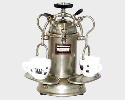 mesin espresso La Pavoni generasi pertama (lapavoni.com)