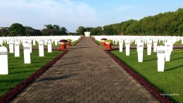 Ada sekitar 2,000 korban perang yang dimakamkan disini (Dokpri)