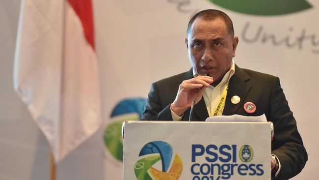 Edy Rahmayadi saat memberi pidato sebagai Ketum PSSI (CNN Indonesia)