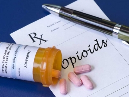 Opioid obat pereda rasa sakit yang dapat menimbulkan kecanduan. Sumber: soberliving.org
