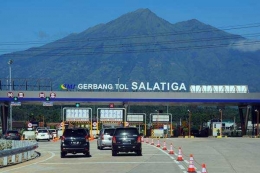 Gerbang Tol Salatiga (sumber: Jasa Marga)